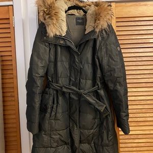 Weekender puffer coat